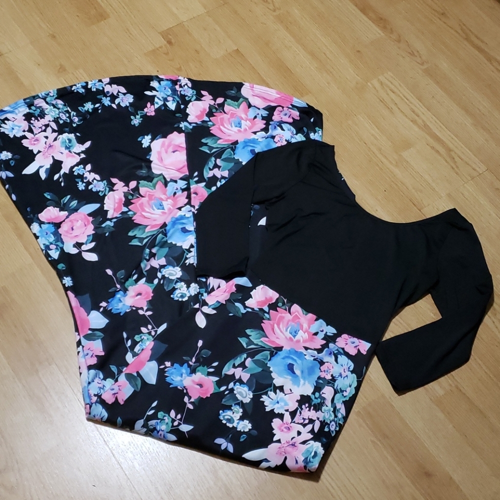 Long sleeve floral print dress - Picture 1 of 5